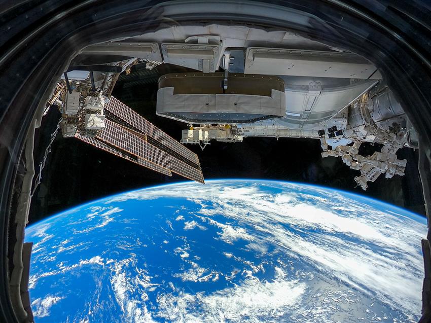 A view of the Pacific Ocean as seen from a window of the cupola on the International Space Station