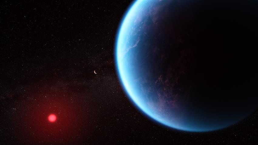 Artist's view of two exoplanets.