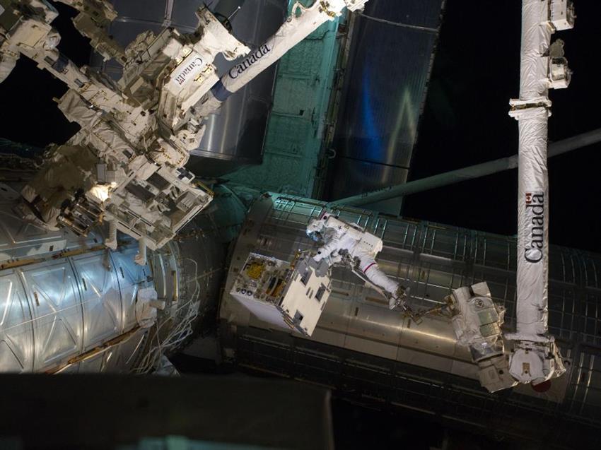 The last spacewalk in the Shuttle Program