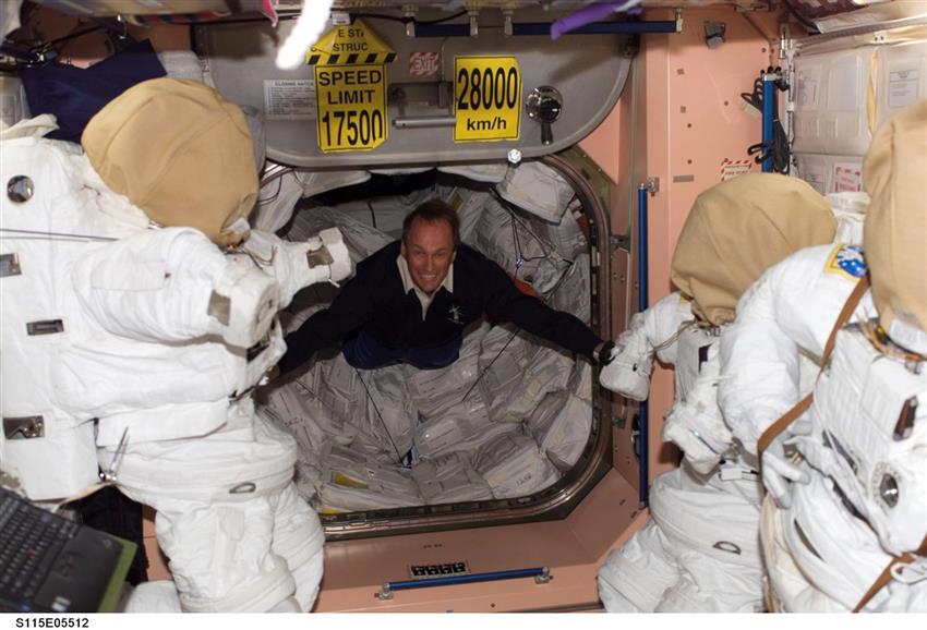 Steve MacLean is happy to visit the ISS for the first time