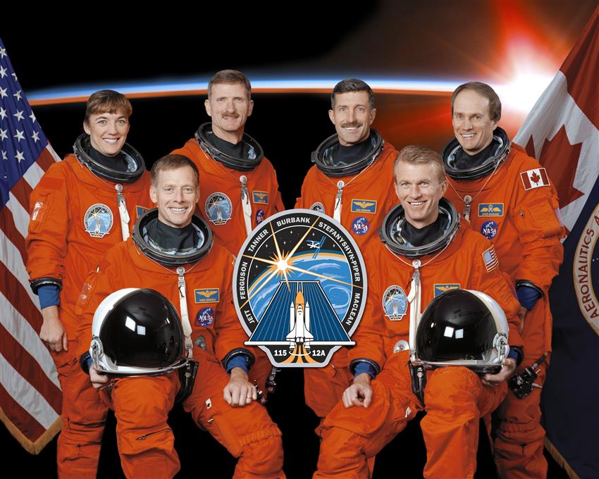 L'équipage de la mission STS-115