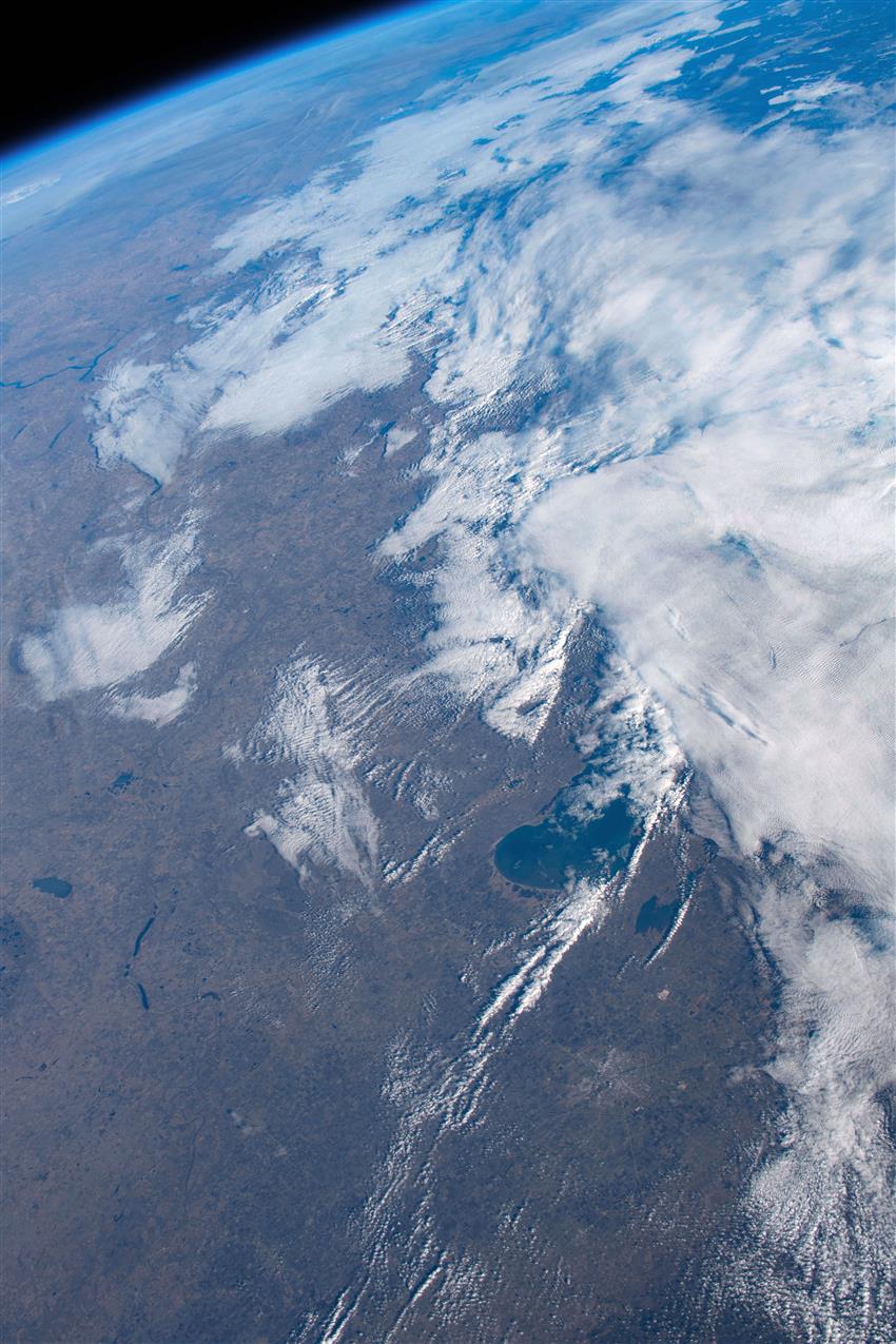Winnipeg – Earth as seen by David Saint-Jacques