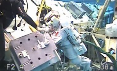 Thumbnail for video: 'David Saint-Jacques - Astronaut candidate training'