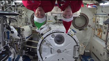 Vignette de la vidéo : 'Souhaits des fêtes de la Station spatiale'