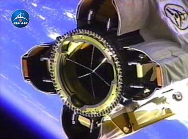Vignette de la vidéo : 'Démonstration des composants d’un effecteur de verrouillage du Canadarm2'